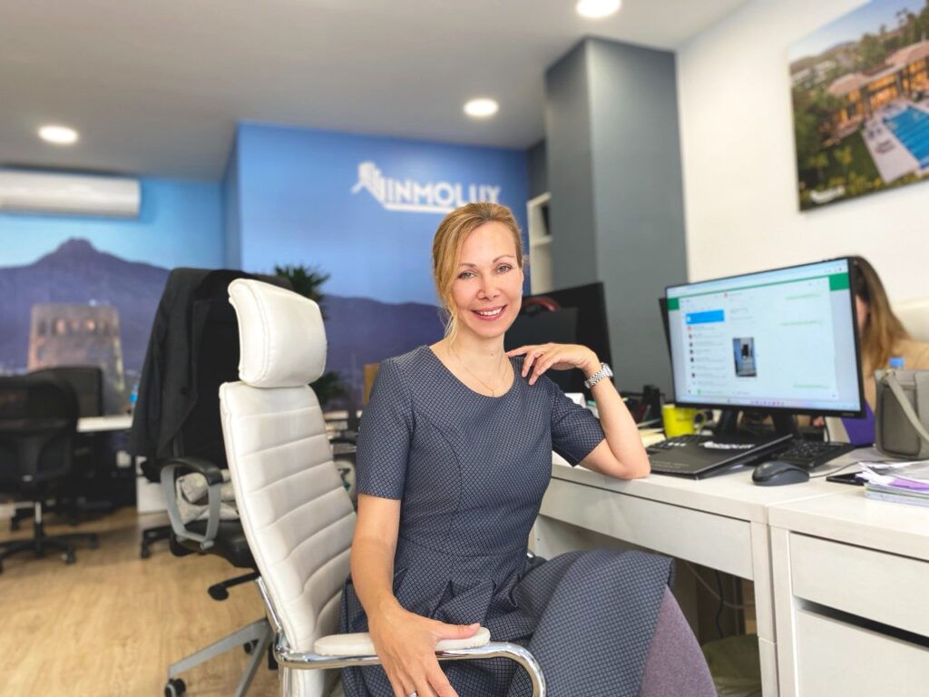 “Working in real estate takes genuine love for people – and a lot of patience”.
An interview with Inmolux Group agent Snezhana Belousova